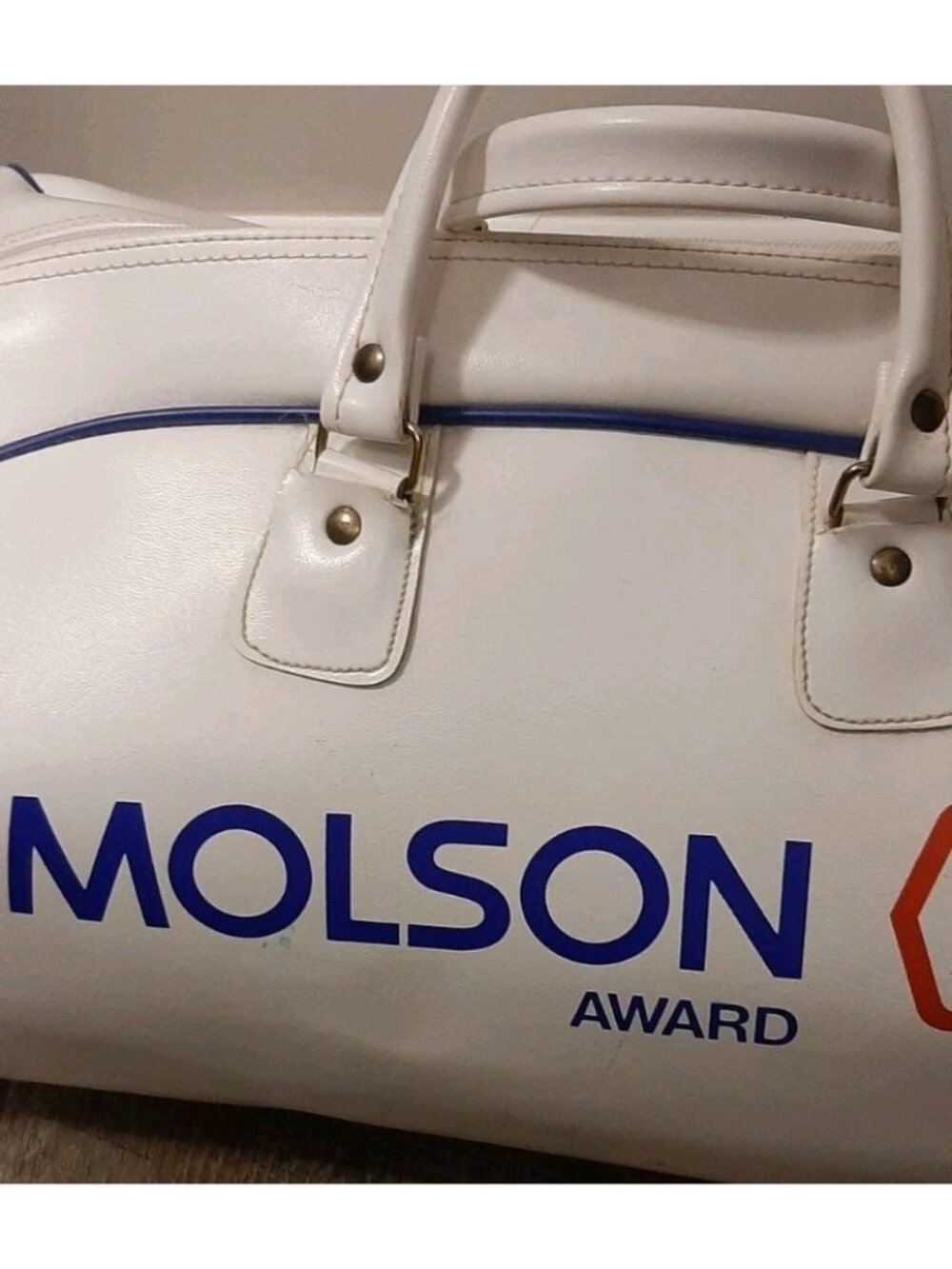 Vtg RARE 80's Molson Vinyl International Travelware Gym Sports Duffle Bag Lock - Picture 5 of 16